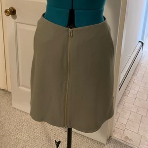 Wilfred olive green skirt, like new